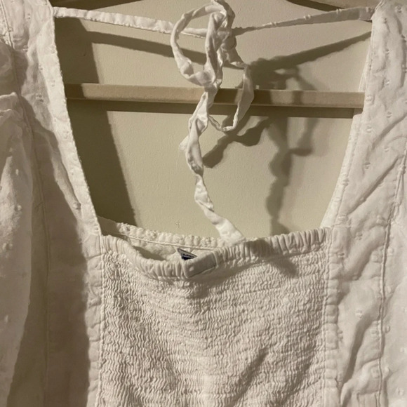 Old Navy White Swiss Dot Flutter Sleeve Tie Back Top Medium Petite - Picture 9 of 12